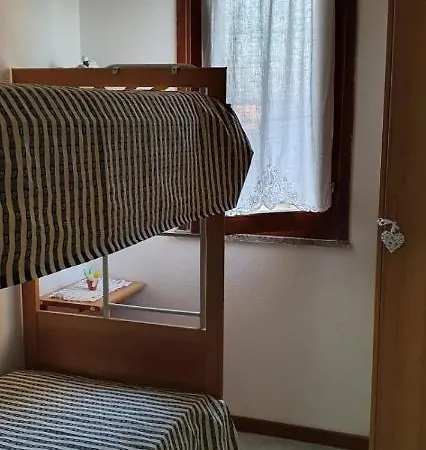 Alfredo And Anna Little House's 아파트